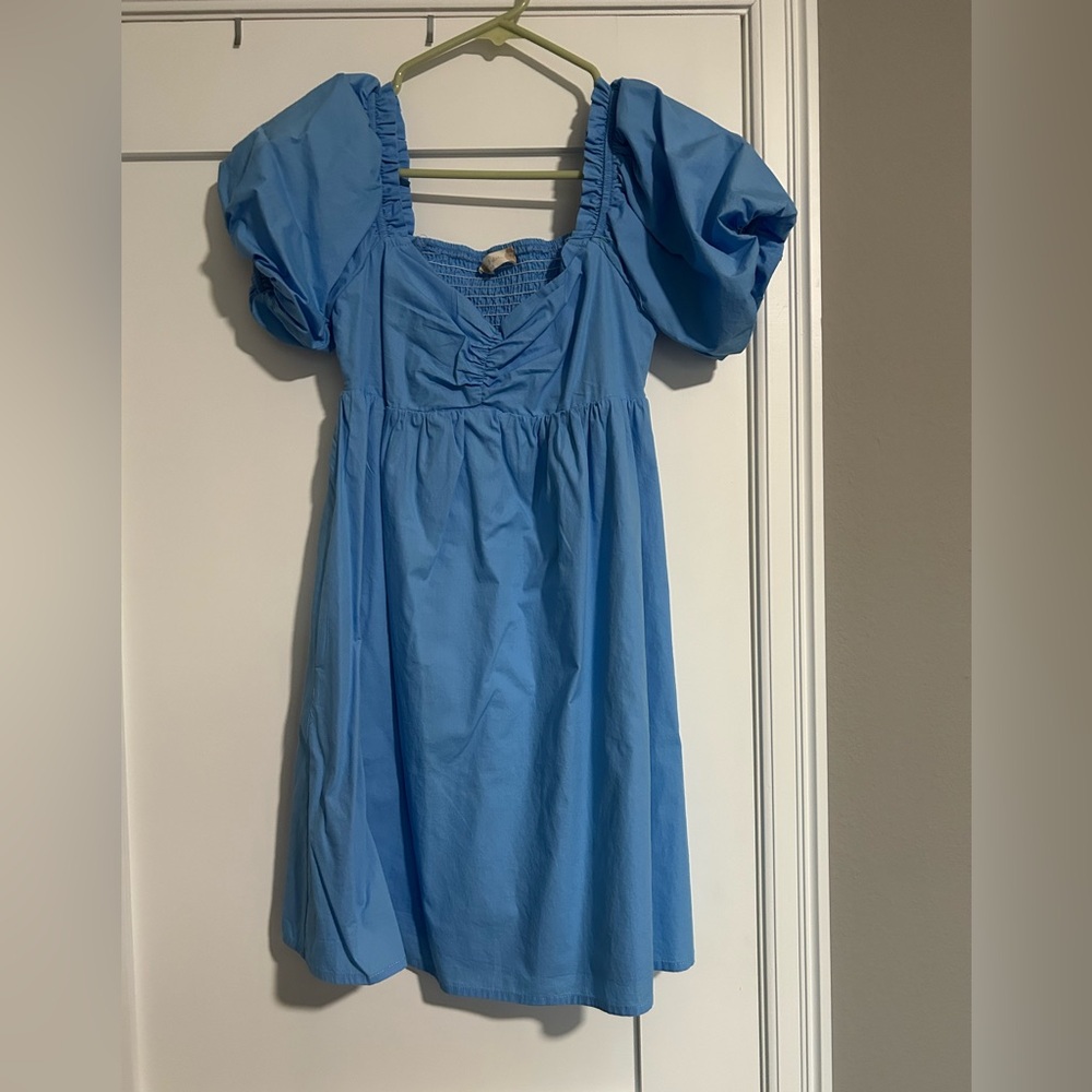Blue dress